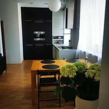 Apartamento Like At Brno - Cely Komarov